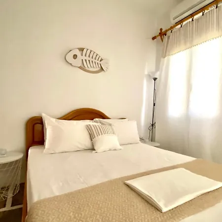 - Traditional House Ferienhaus *