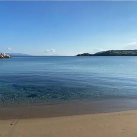 Ferienhaus - Traditional House Ampelas