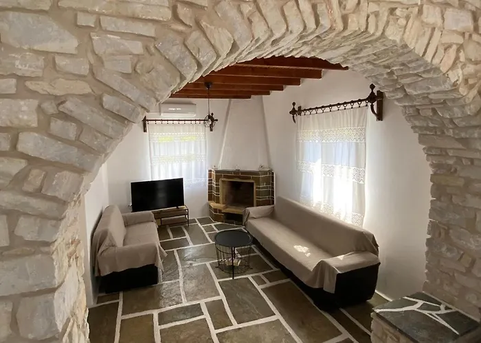 - Traditional House Holiday home